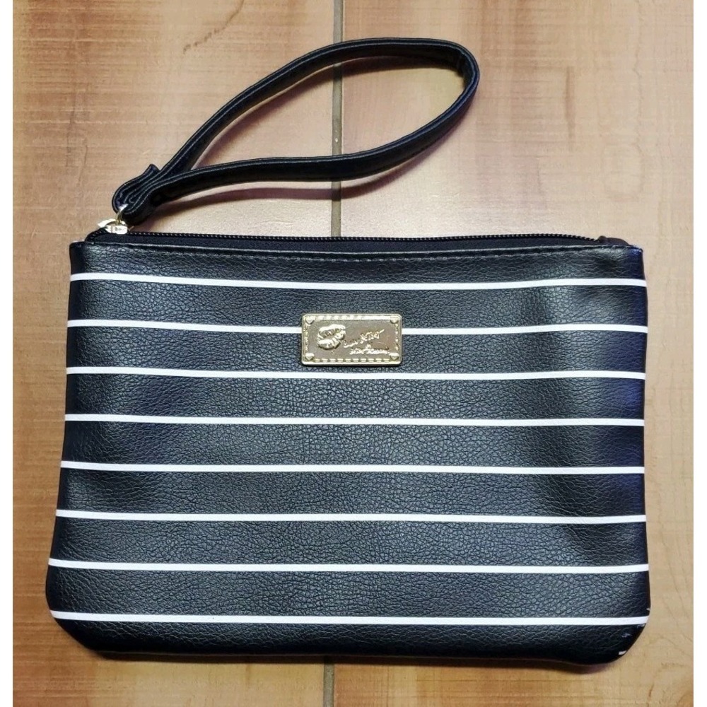 Betsey‎ Johnson Bags Betsey Johnson Luv Betsey Striped Wristlet Wallet Black